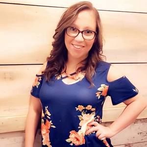 Meet your Posher, Savannah